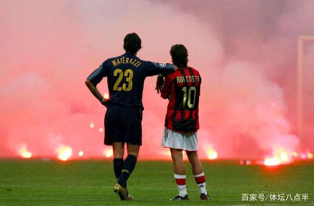 詹姆斯谈NBA杯出局：我不在乎这个，有没有杯赛我都热爱打球