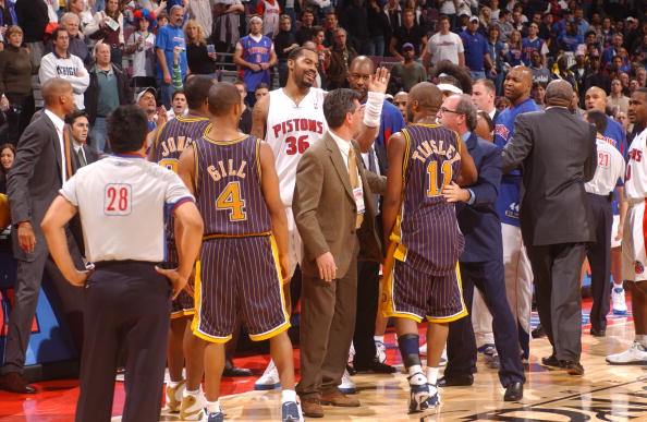 上场 9 分钟，改变比赛（仅用9分钟，扭转战局）