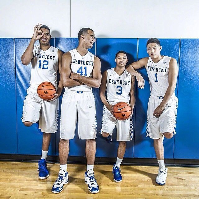 RAC1：巴萨称梅西曾与诺坎普施工方沟通，后者通知了俱乐部（RAC1：巴萨称梅西与诺坎普施工方有过沟通，施工方随后通知俱乐部）