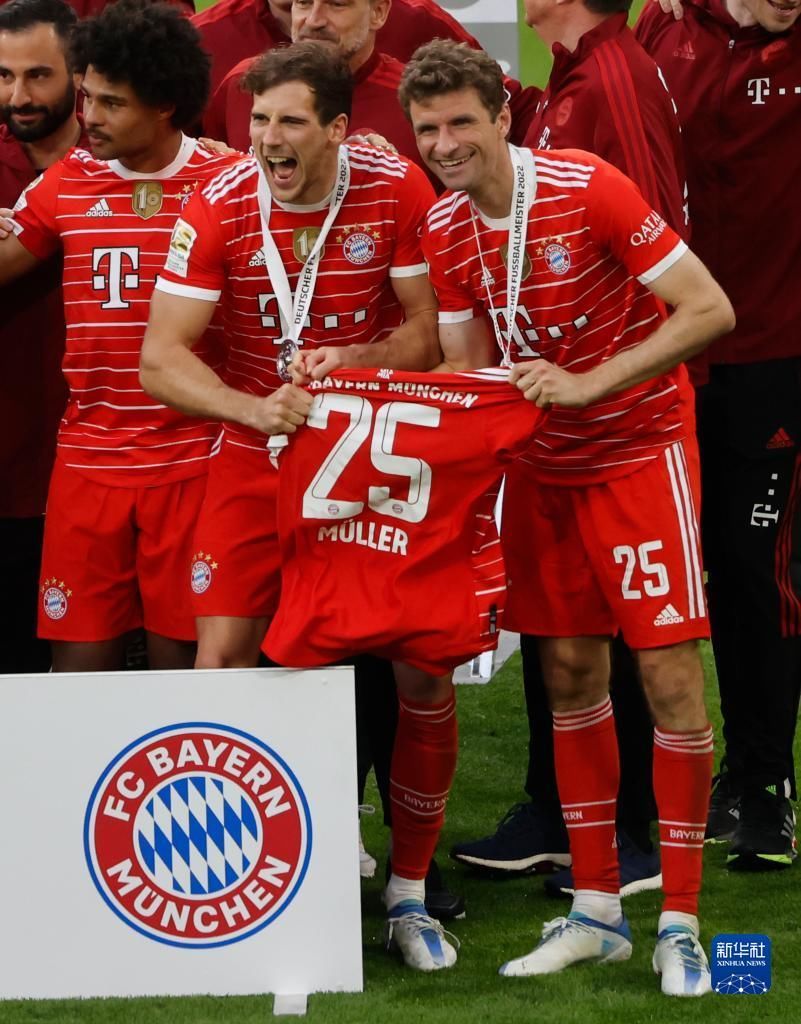 蒙托利沃：我不认为米兰能争冠，他们会和尤文、罗马争第四（蒙托利沃：米兰无缘争冠，将与尤文、罗马竞争第四名）