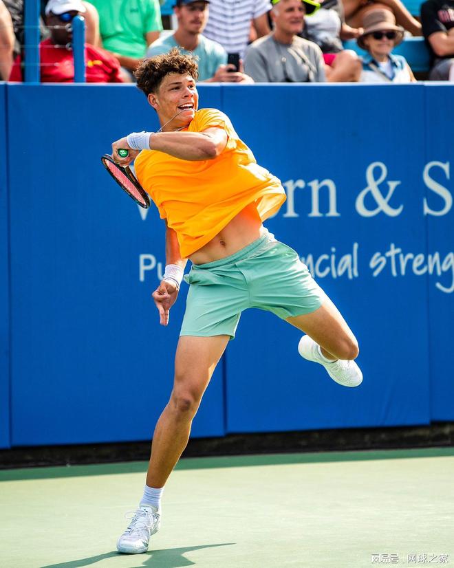 手汇聚鱼台 手汇聚鱼台